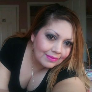 Meet your Posher, Maria elena